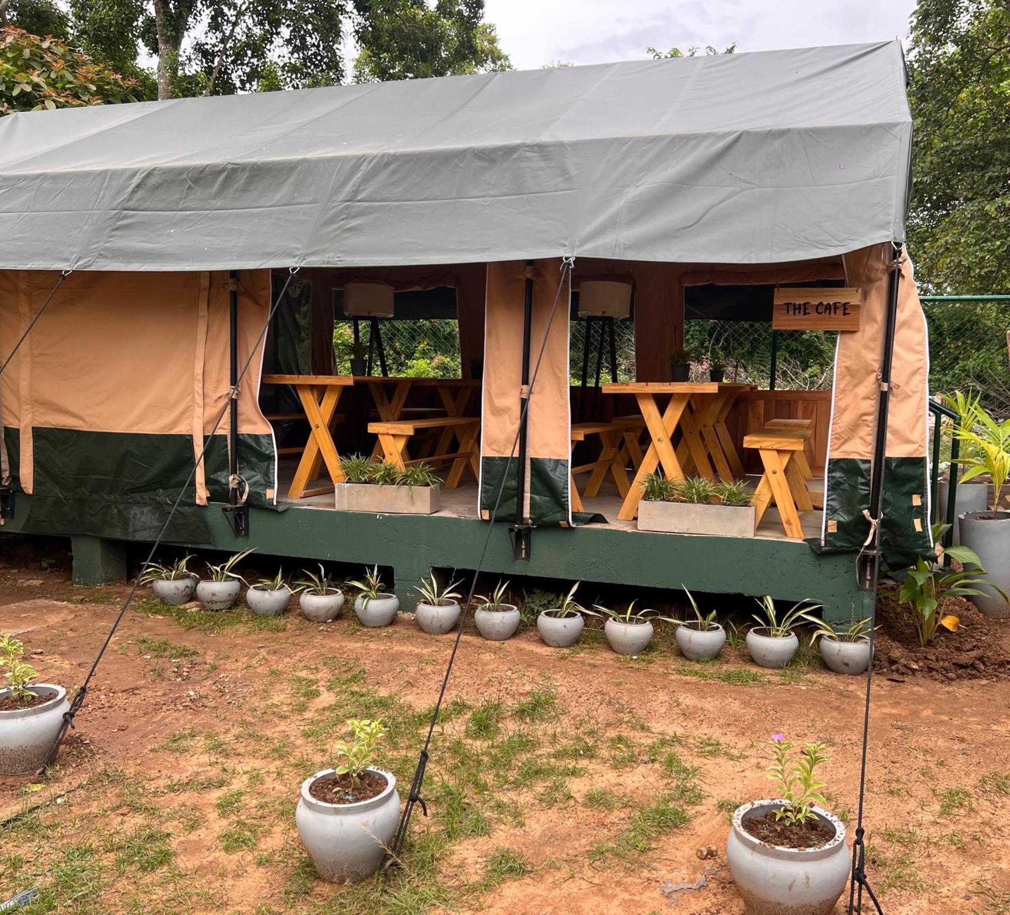Hotel At One - Glamping Rekawa Exterior foto