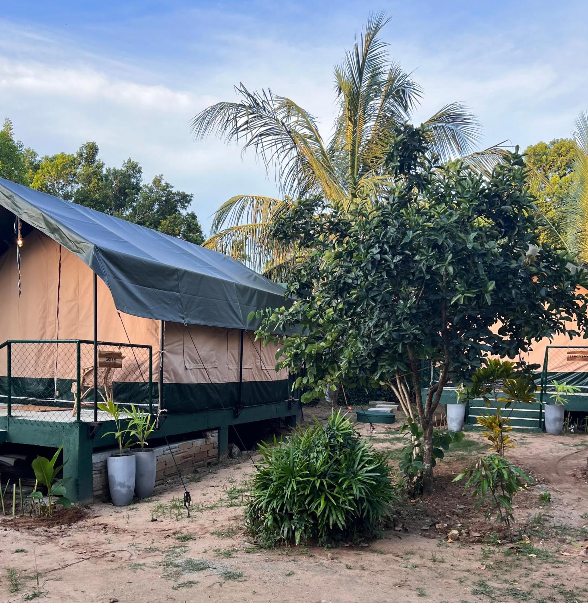 Hotel At One - Glamping Rekawa Exterior foto